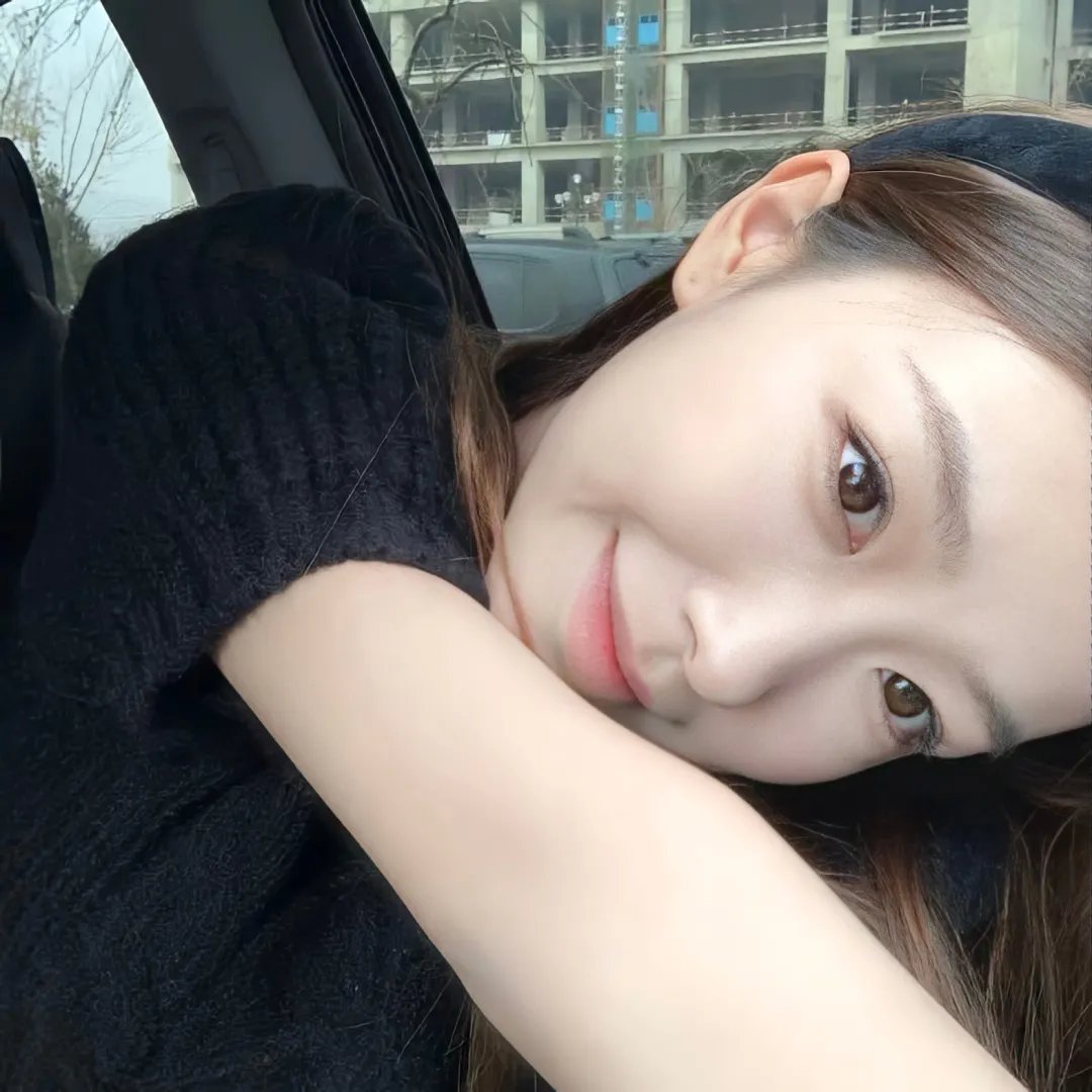 误拆快递，发现上司秘密